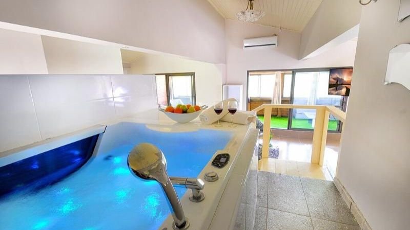 אחוזת כתמר יפרח - סוויטת נוף לאוהבים10